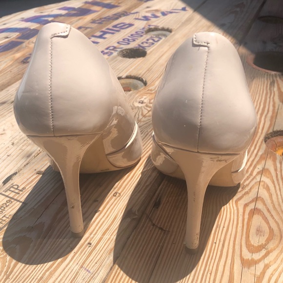 BCBGeneration Cream Nude Heels 3” - Picture 2 of 11